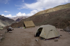 Erstes Camp auf 4100 Erstes Camp auf 4100