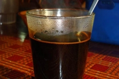 Laotischer Kaffe mit Kondensmilch